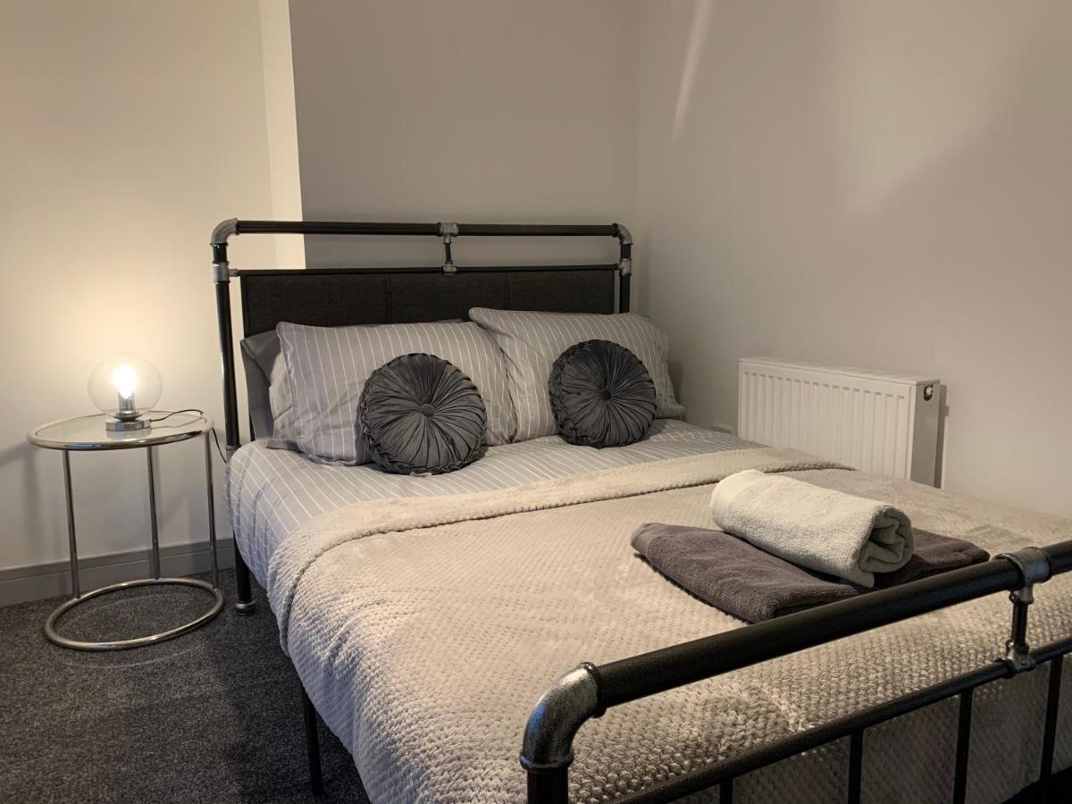 Cosy Cottage In Redcar - Workstays Uk Wilton  외부 사진