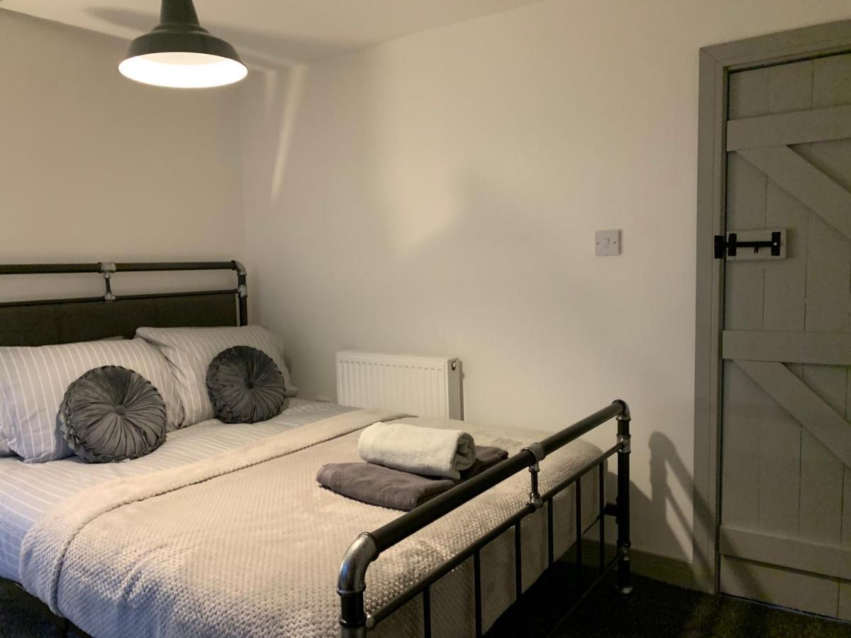 Cosy Cottage In Redcar - Workstays Uk Wilton  외부 사진
