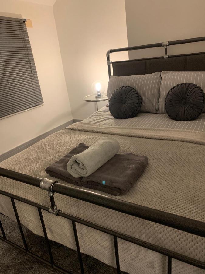 Cosy Cottage In Redcar - Workstays Uk Wilton  외부 사진